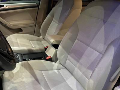 Volkswagen Golf 5p. Highline BlueMotion AUTOMATICA Grigio usata Maddaloni