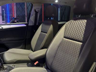 Volkswagen Tiguan SCR DSG Executive BlueMotion Technology Grigio usata Maddaloni