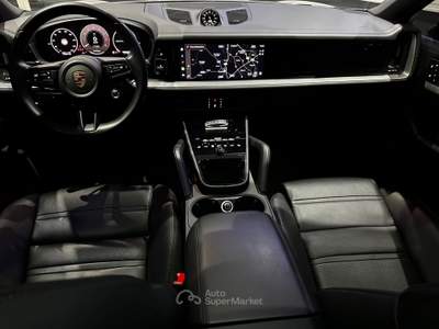Porsche Cayenne Coupé 3.0 V6 E-Hybrid Grigio usata Maddaloni