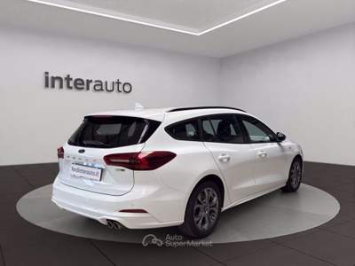 Ford Focus Focus 1.0 EcoBoost Hybrid 125 CV SW ST-Line Bianco usata Monza