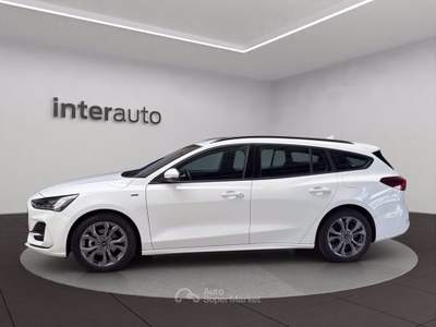 Ford Focus Focus 1.0 EcoBoost Hybrid 125 CV SW ST-Line Bianco usata Monza