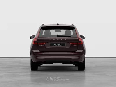 Volvo XC60 B5 AWD automatico Core Rosso usata Modena