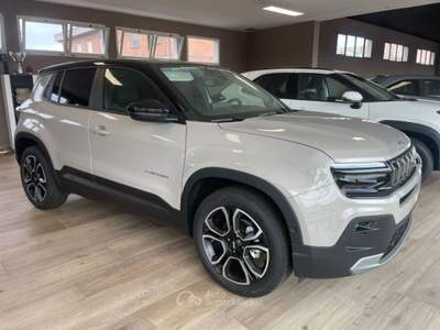 Jeep Avenger 1.2 Turbo Summit Beige usata Scandiano