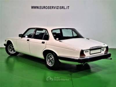 Jaguar XJ 5.3 DOUBLE SIX DAILMER Bianco usata Brescia