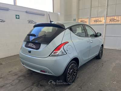 Lancia Ypsilon 1.0 FireFly 5 porte S&S Hybrid Platino DA 145,00 AL MESE Blu/Azzurro usata San Giuseppe Vesuviano
