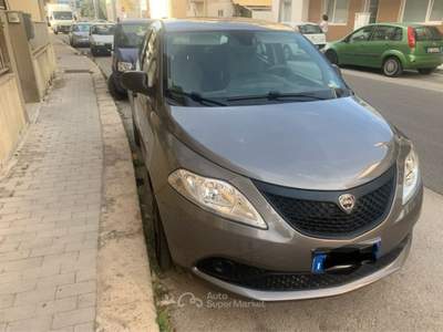 Lancia Ypsilon lancia ypsilon gpl Grigio usata Ragusa