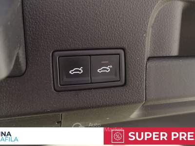 Volkswagen Arteon  -  2.0 tdi elegance 150cv dsg Grigio usata Marcianise