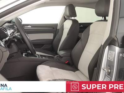Volkswagen Arteon  -  2.0 tdi elegance 150cv dsg Grigio usata Marcianise