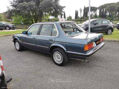 BMW Serie 3 318i 318i S - E30 - GPL GPL Blu/Azzurro usata MARINO