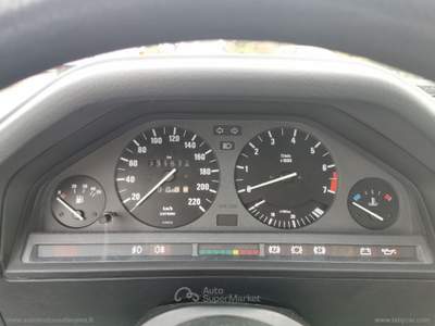 BMW Serie 3 318i 318i S - E30 - GPL GPL Blu/Azzurro usata MARINO
