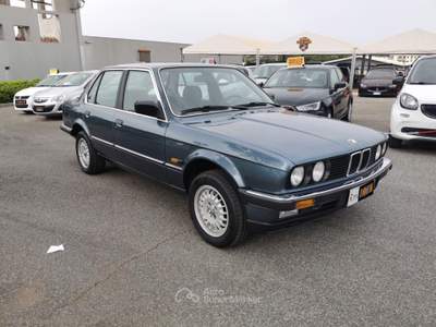 BMW Serie 3 318i 318i S - E30 - GPL GPL Blu/Azzurro usata MARINO