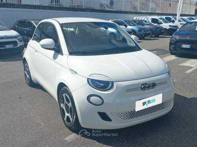 Fiat 500 Elettrica Passion Bianco usata Roma