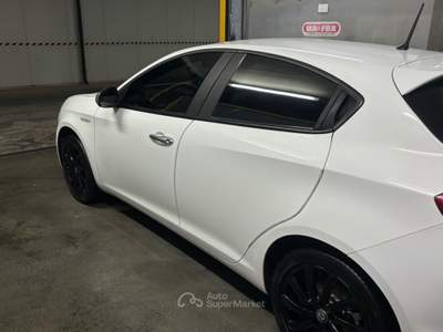 Alfa Romeo Giulietta GIULIETTA BENZINA /GPL (CASA MADRE) Bianco usata Roma
