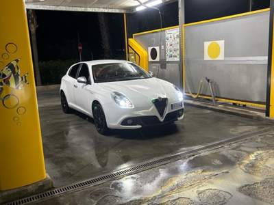 Alfa Romeo Giulietta GIULIETTA BENZINA /GPL (CASA MADRE) Bianco usata Roma