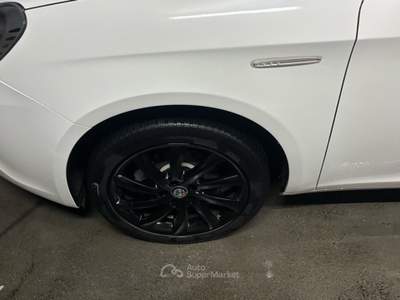 Alfa Romeo Giulietta GIULIETTA BENZINA /GPL (CASA MADRE) Bianco usata Roma