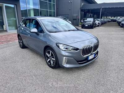 BMW Serie 2 Active Tourer 218d d Active Tourer Luxury Grigio usata Pieve di Soligo