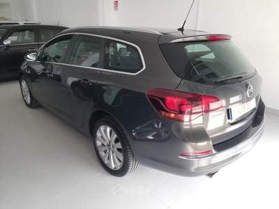 Opel Astra 1.4 Turbo Sports Tourer GPL Tech Elective Grigio usata Castellana Grotte