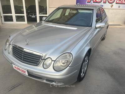 Mercedes-Benz Classe E E 220 CDI cat Classic Grigio usata Castellana Grotte
