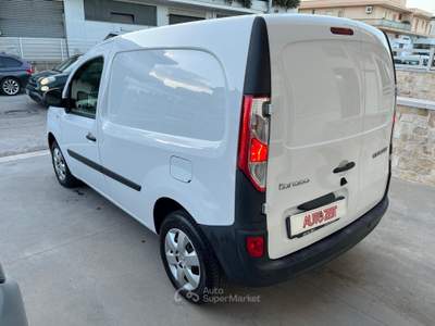Renault Kangoo Blue dCi 8V 115CV Limited Autocarro Bianco usata Castellana Grotte