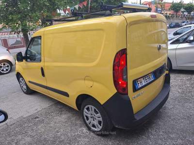 Fiat Doblò OTTIMO STATO GENERALE Giallo usata Buccino