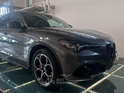 Alfa Romeo Stelvio 2.2 Turbodiesel 210 CV AT8 Q4 Veloce Grigio usata Reggio nell'Emilia