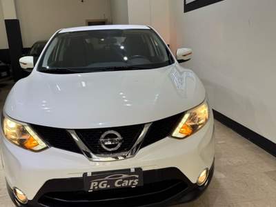 Nissan Qashqai 360 G Bianco usata Poggiomarino