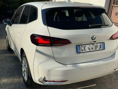 BMW Serie 2 Active Tourer 218d tenuta in perfette condizioni Bianco usata Marano di Napoli