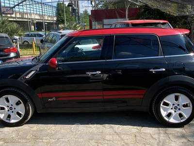 MINI Countryman Condizioni Pari al Nuovo Nero usata Bologna