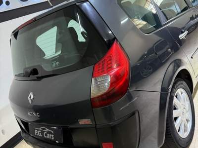 Renault Grand Scénic full Grigio usata San Giuseppe Vesuviano