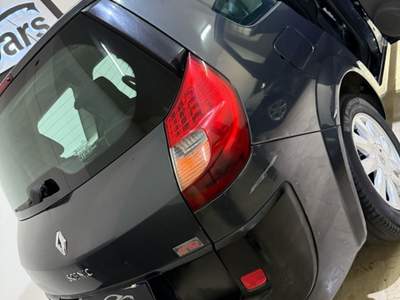 Renault Grand Scénic full Grigio usata San Giuseppe Vesuviano