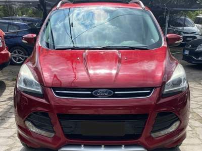 Ford Kuga Leggermente Grandinata Rosso usata Bologna