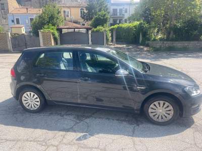 Volkswagen Golf 1.4 TGI 5p. Highline BlueMotion usata Popoli