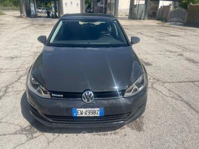 Volkswagen Golf 1.4 TGI 5p. Highline BlueMotion usata Popoli