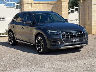 Audi Q5 Q5 35 TDI S tronic Business Advanced Grigio usata Grottaglie