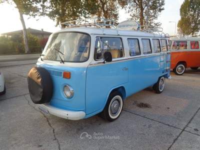 Volkswagen Multivan KOMBI BUS 9 POSTI Blu/Azzurro usata Spresiano