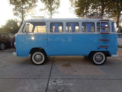 Volkswagen Multivan KOMBI BUS 9 POSTI Blu/Azzurro usata Spresiano