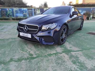 Mercedes-Benz Classe E tenuta maniacalmente Blu/Azzurro usata FRASCATI