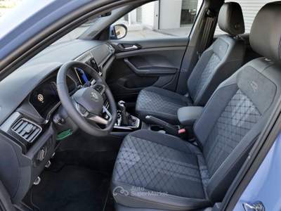 Volkswagen T-Cross 1.0 Tsi 115cv R-Line Plus Blu/Azzurro usata Civita Castellana