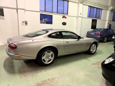 Jaguar XK XK8 Coupe 4.0 100.000 KM IN  PERFETTE CONDIZIONE Argento usata Brescia