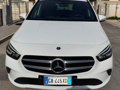 Mercedes-Benz Classe B Mercedes classe B180d 116 cv Bianco usata Carovigno