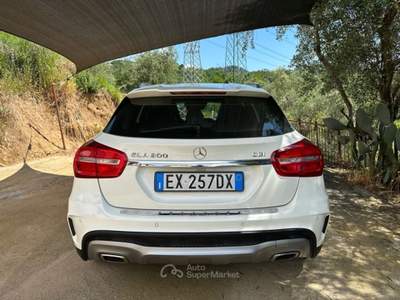 Mercedes-Benz GLA KIT ESTETICO AMG Bianco usata La Spezia