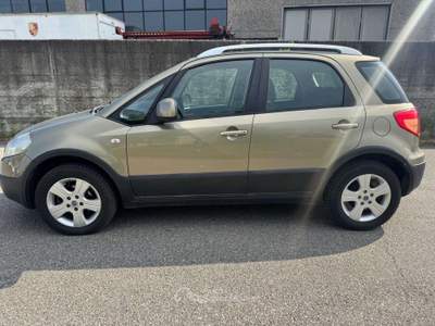 Fiat Sedici Sedici 1.6 16v Dynamic 4x4 107cv Beige usata TRAVAGLIATO