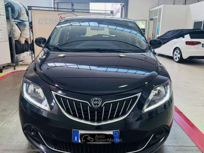 Lancia Ypsilon Ypsilon 1.0 FireFly 5p.S&S HYBRID SILVER . A.Ferr. Nero usata Venezia