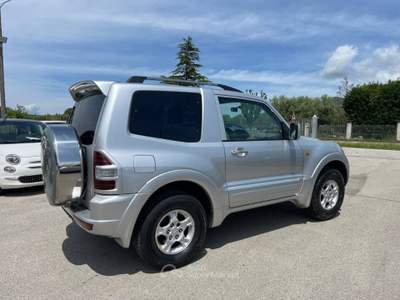 Mitsubishi Pajero Sport 2.5 TDI cat GLS Grigio usata Alife