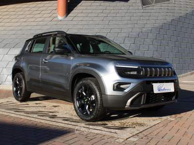 Jeep Avenger 1.2 Turbo 145cv MHEV 4xe Upland Grigio usata Denno