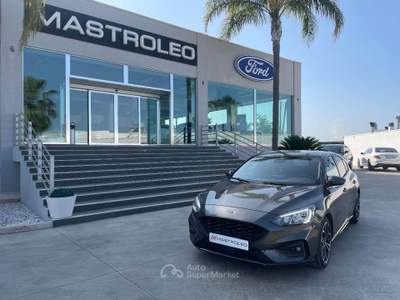 Ford Focus 1.0 EcoBoost Hybrid 125CV 5p.ST L. Grigio usata Lucugnano