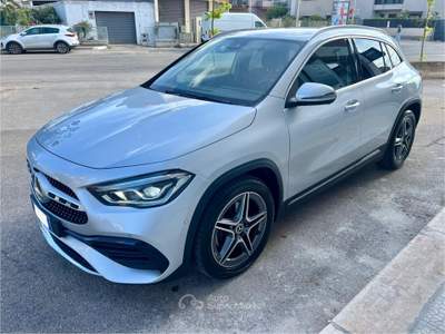 Mercedes-Benz GLA 180 GLA 180 d Automatic Premium AMG Argento usata Monopoli