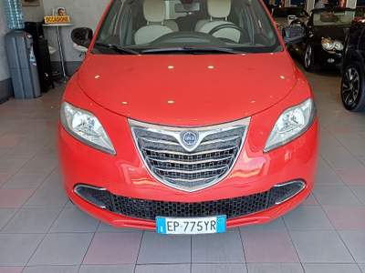 Lancia Ypsilon auto benzina/metano Rosso usata Abano Terme