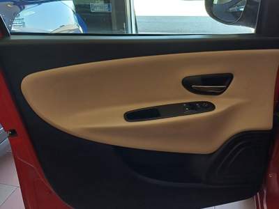 Lancia Ypsilon auto benzina/metano Rosso usata Abano Terme