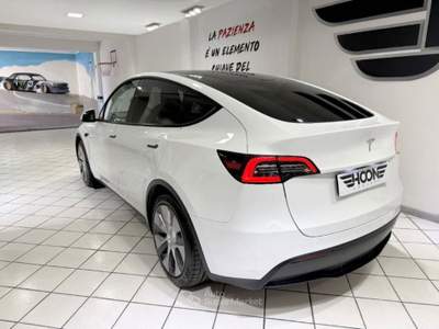 Tesla Model Y Single Motor rwd Bianco usata Viterbo